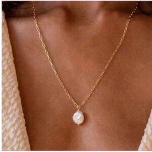 New! Anthropologie Gold Paperclip Chain Pearl Necklace NWOT